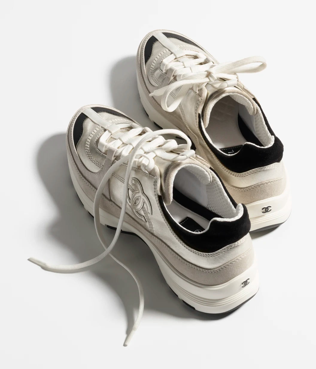CHANEL WOMEN SNEAKERS