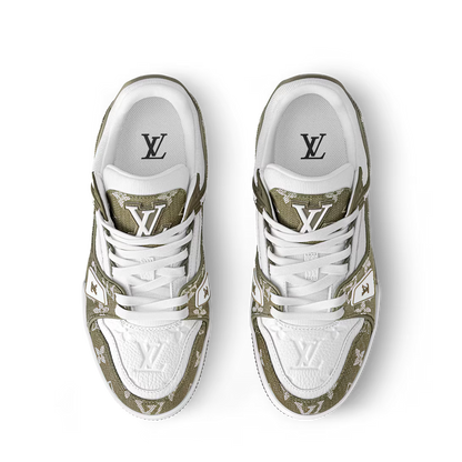 Women LV Trainer Sneaker